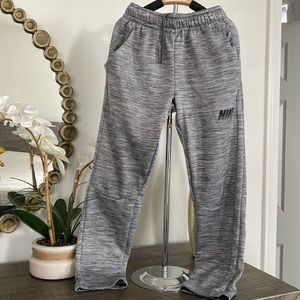 Nike Dri-Fit gray drawstring sweatpants for boys size medium